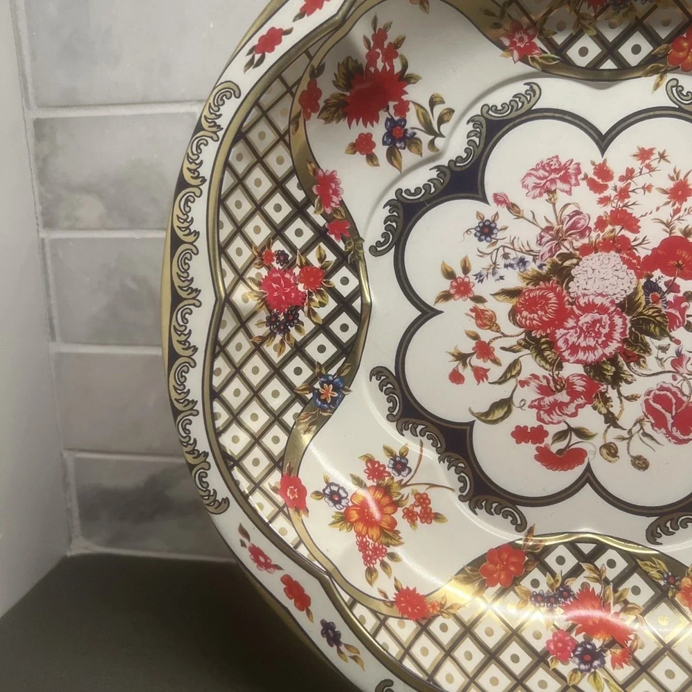 Vintage Tin bowl by The Tin Box Company of America Floral Patern  10.5